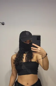 a little of me 😗 de teretwerk_23  Imagens