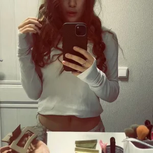 SaundraHaeder Public Pic