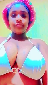 Venusjeans Public зображення 2