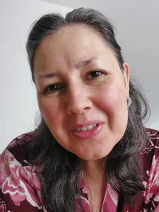 MilfGina Public2  8টি ছবি