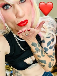 ViironiikaHostiile Public Pic