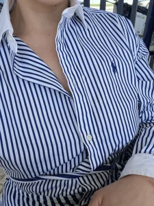 Joyful-busty Tits Foto 6