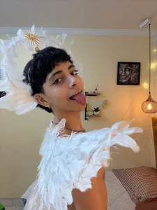 Matty_Sparkk Angel 😇  3টি ছবি