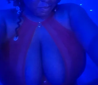 TequilaOro1 Peachy Pic