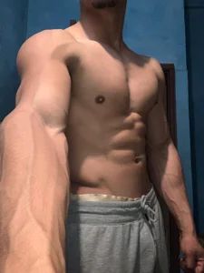 veilofstrengthのPublicの枚の写真