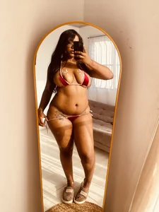 🔥 de Adelyn_vel  3 Imagens