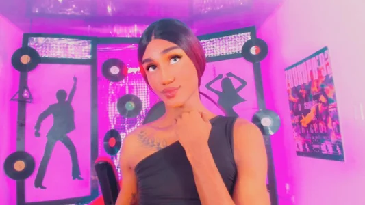 Kendall_hornyyの🍓💕🔥の枚の写真