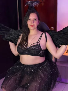 Agatha_bellucci_ Your favorite angel has arrived! Pic