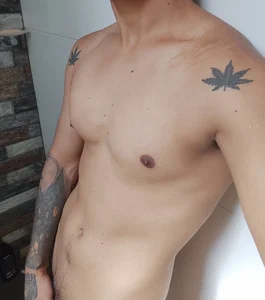 lonelydick2002 Public Hình 4