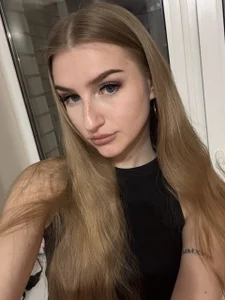 SweetJinny88 Whispers of My Desires 💌🌹  4টি ছবি