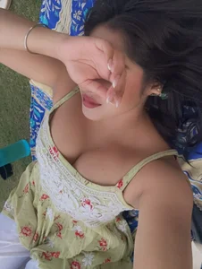 naughty-nishaa