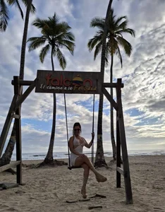 PINK__LOLA1 Your diva on the beach🏝️👙 Immagine  2