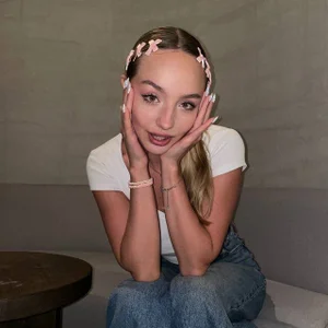 dasha_sento Meaw🍓 . fénykép