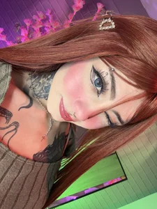 Samanthha_roberts Green💚 Pic