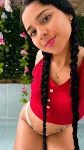 Do you dare to discover my naughtiest side? 😈 de Milly-Way  2 photos