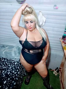 BonniAdams News  3. fénykép