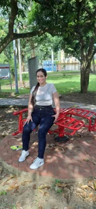 loreen_grey Paseando por tu ciudad 🌲🍃 사진 6