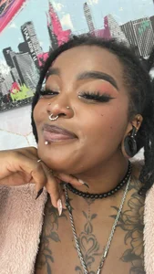 just me 🙊💥 de Anaa_Fuentess  4 Imagens