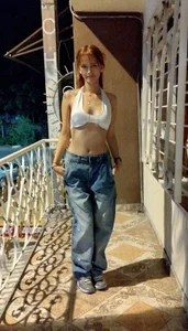 MelodyMansson kullanıcısının Hey you… I’m already live and glowing for you ✨ Come see what I’m wearing… or maybe help me take it albümü -  4 fotoğraf