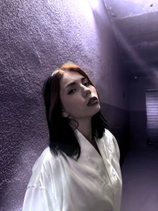 Velvet__Kiss White Lotus Billede 3