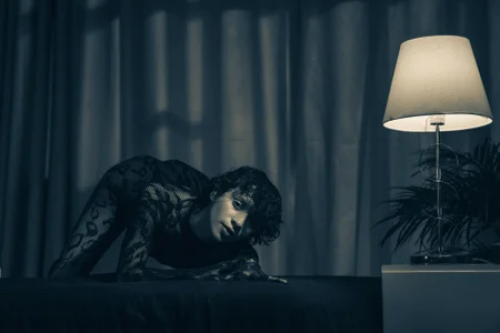 Brann_tadzio Losing in my eyes will be your favorite addiction 🖤 Foto 6