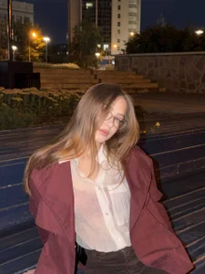diniYeezya September Pic 8