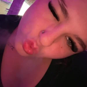 CrystalWhitexo sending kisses 💋💋 Εικόνα