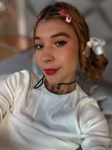 crystal_gilton kullanıcısının Sexy girl albümü -  4 fotoğraf