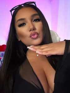 babyyboomm I stare too.. 😜💝 Kuva 8