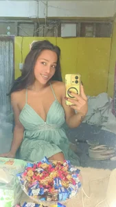 Randomly selfies de DreamLADYBOY  4 photos