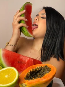 Martina-Roberts Fresh and delicious 🍉🍊🍌🍓 Pic 5