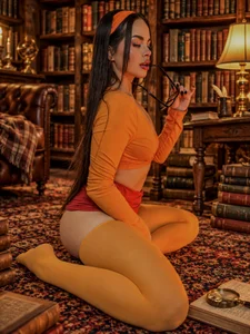 Maddie_Evanss 🔎Jinkies! I think we found our next mystery 🧡✨ Pic 2