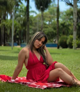 naughty_girl_4u a beautiful picnic afternoon ❤ Pic 2