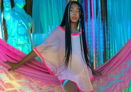 wayuu-goddess Living in color`s free Pic 6