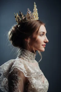 KateRedgar Lady in white Immagine  4