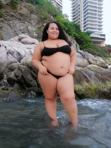 Hurrem_Math Beach day 🔥🥵  2. fénykép