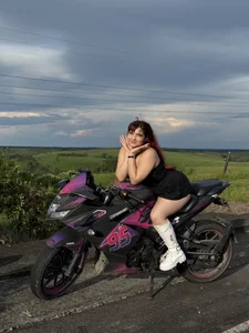 Girl biker 🔥💘