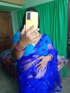 PRIYA-BHABI@xh's photo