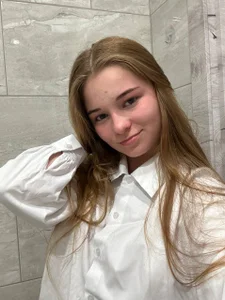 RosamariaBreeding White Shirt and a Tiny Smile 🤍 Pic 2