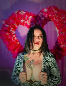 Fenix_Lilith pink love🌸 صورة واحدة|Fenix_Lilith pink love🌸 صورتان|Fenix_Lilith pink love🌸  4 صور|Fenix_Lilith pink love🌸  4 صورة