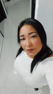 sexy_hot_carol Carola Pic 2