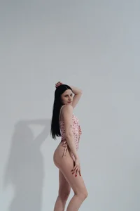 VikiKelt nice nice Foto 4