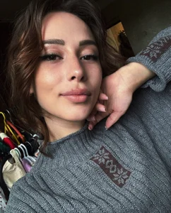 NikkiCampellone Public 사진 5