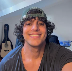 dariohere's photo