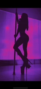 incognimeow lulu in high heels Foto