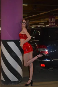 SheenaDunaway on the parking 🚗 Pic 3