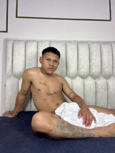 Dangerously irresistible de Cesar-Mendoza  7 Imagens