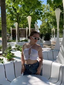 VivienneVesper Meow Foto 2