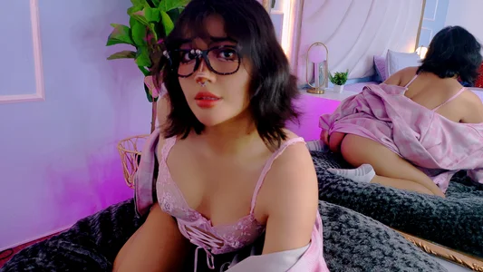 Izumi_Yuki Imagine you ejaculating on my face while I'm on my knees 🔥 사진