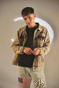 Andy_Belier23 lunar background slika 4